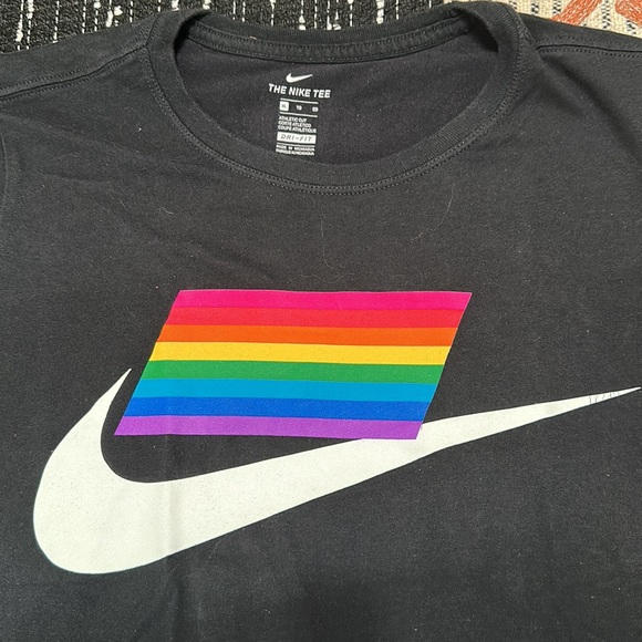 Nike Dri-Fit Pride Tee - Picture 2 of 6